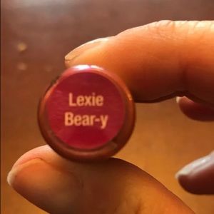 Lipsense lips Lexie Bear-y